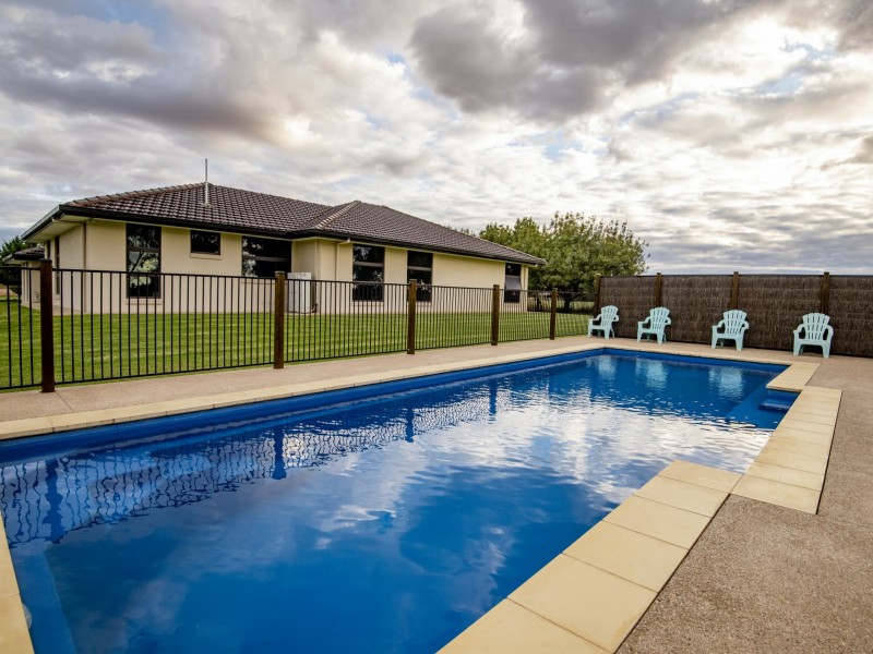 36 Bombardieri Lane, Swan Hill VIC 3585