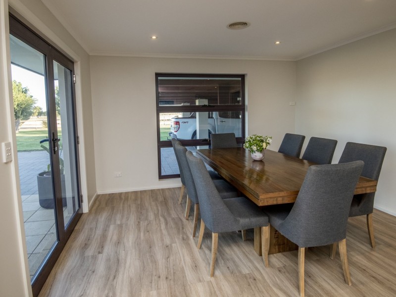 36 Bombardieri Lane, Swan Hill VIC 3585