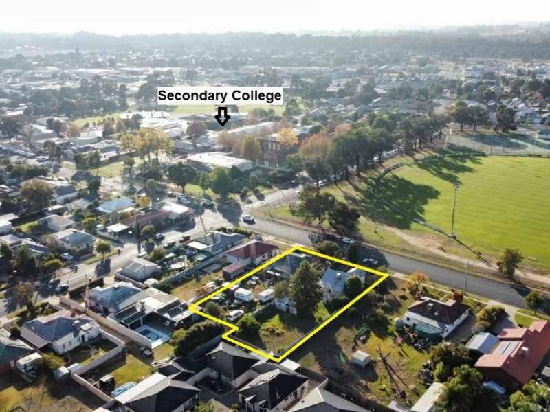 98 – 100 Stradbroke Avenue, Swan Hill VIC 3585