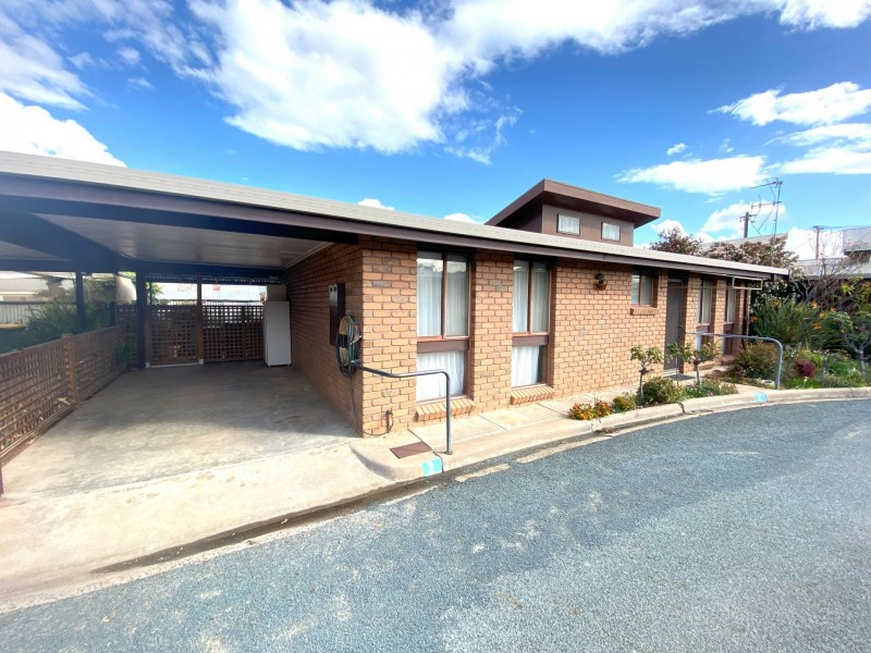 2/13 Naretha Street, Swan Hill VIC 3585