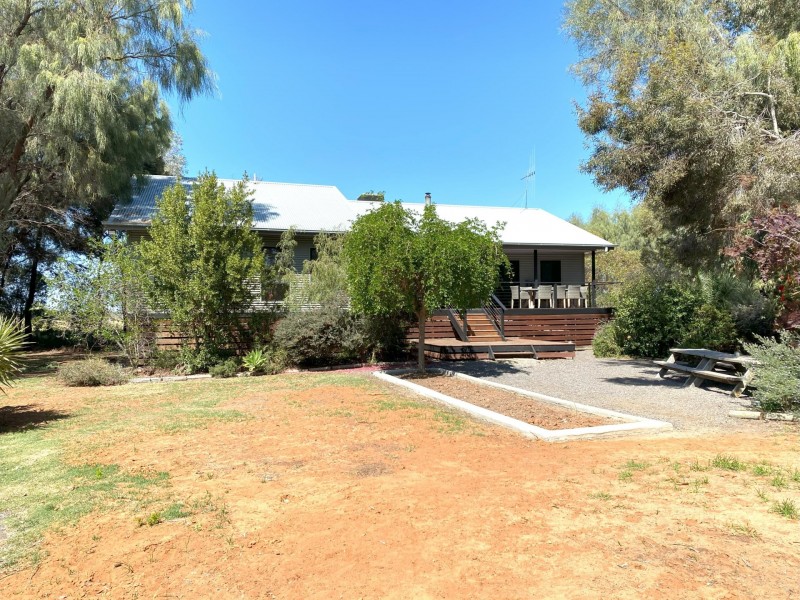 633 Tyntynder Road, Tyntynder VIC 3586