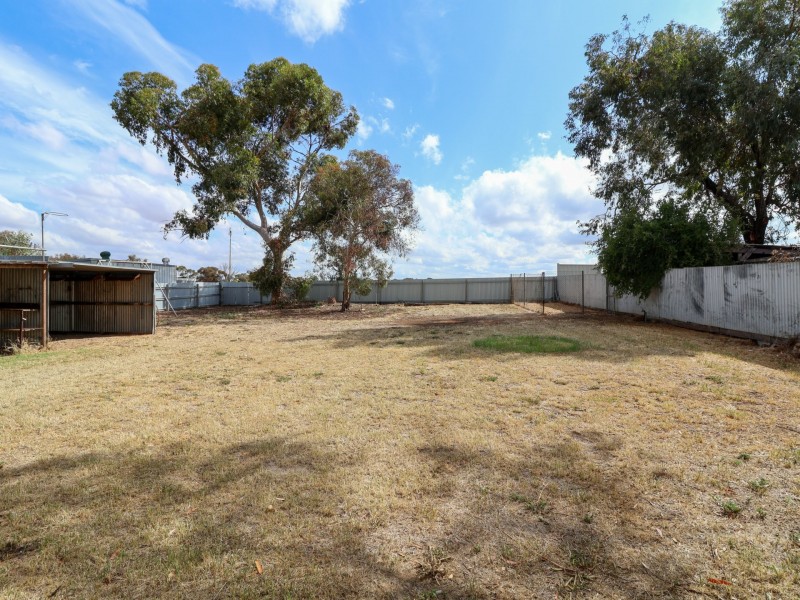 7 Dallas Street, Lake Boga VIC 3584