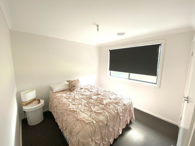 16 Sandalwood Avenue, Swan Hill VIC 3585