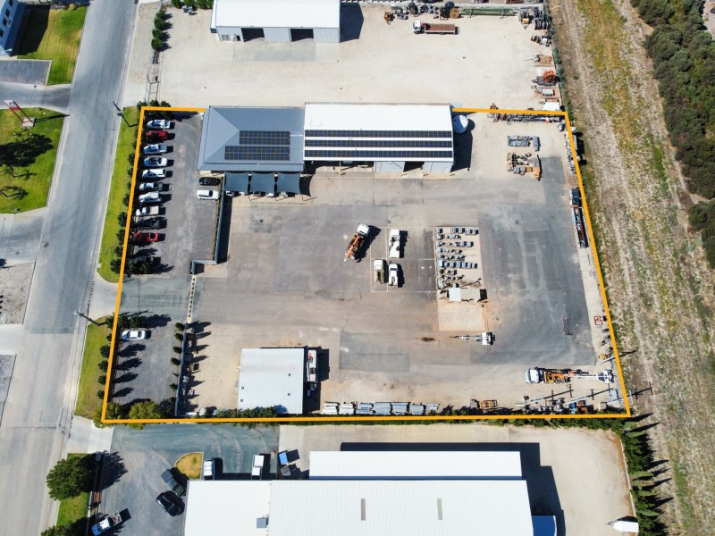 7 & 9 Jennings Road, Swan Hill VIC 3585