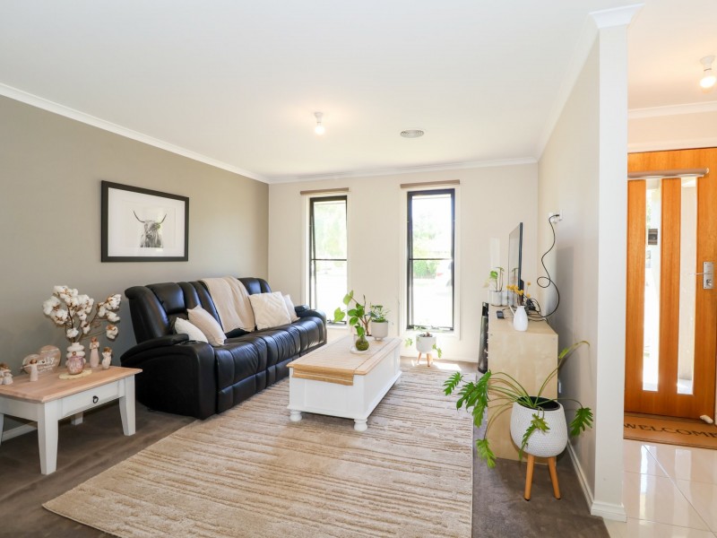 13 Redgum Street, Swan Hill VIC 3585