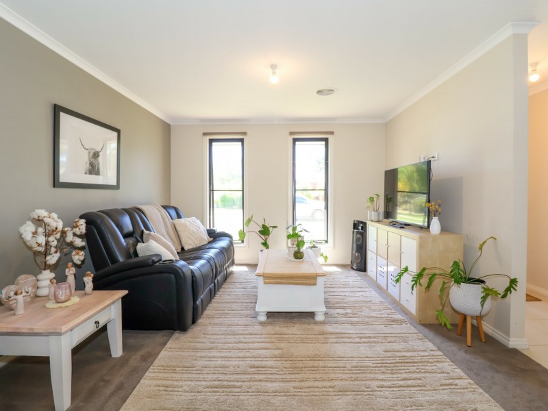 13 Redgum Street, Swan Hill VIC 3585