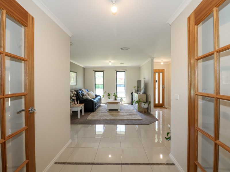 13 Redgum Street, Swan Hill VIC 3585