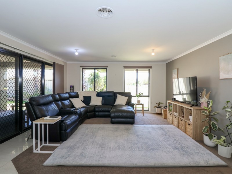 13 Redgum Street, Swan Hill VIC 3585