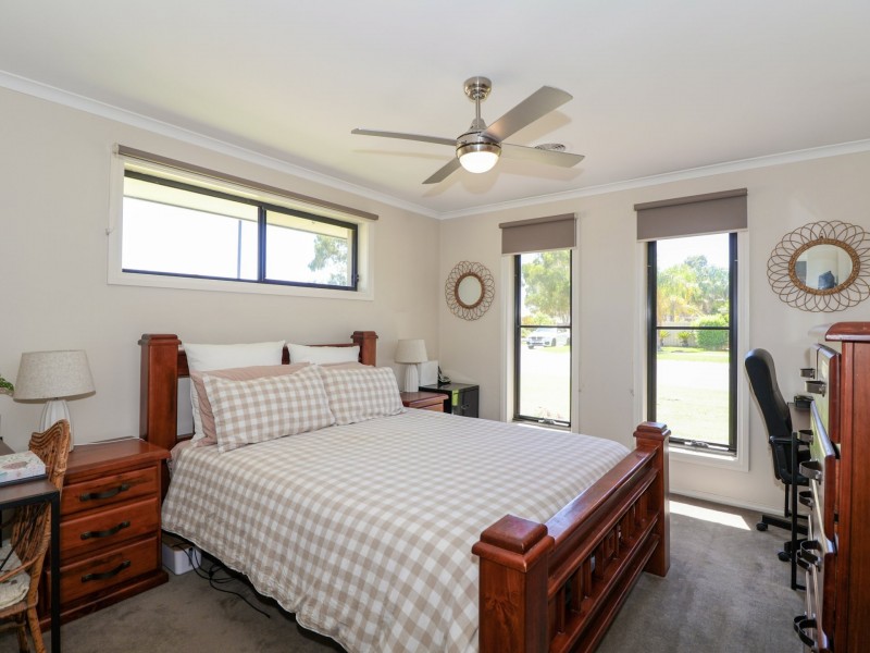 13 Redgum Street, Swan Hill VIC 3585