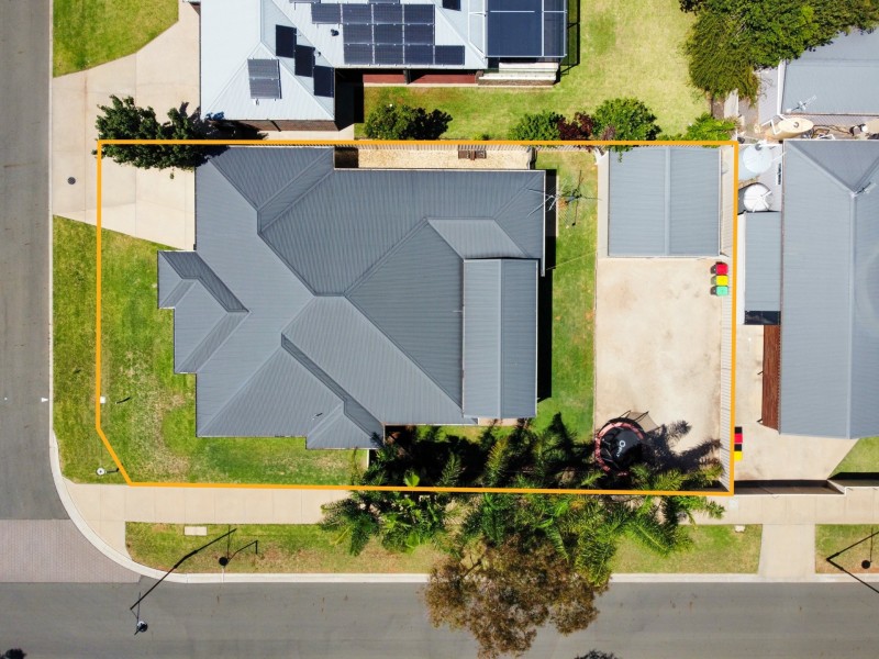 13 Redgum Street, Swan Hill VIC 3585