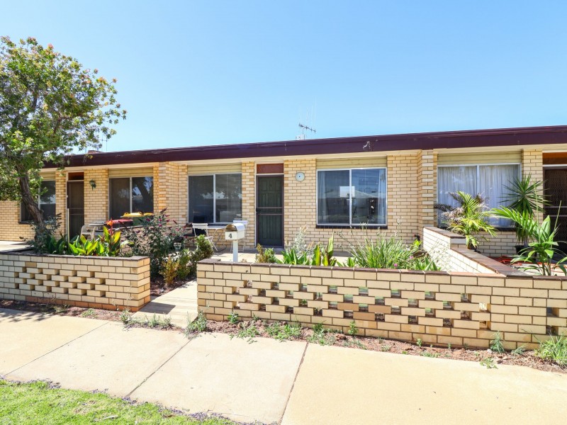 Unit 4/22 Pritchard Street, Swan Hill VIC 3585