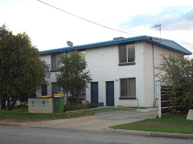 2/44 Palaroo Street, Swan Hill VIC 3585