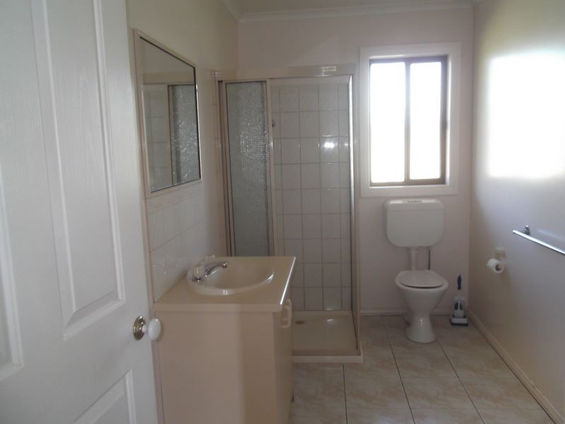 2/5 Parnee Street, Swan Hill VIC 3585