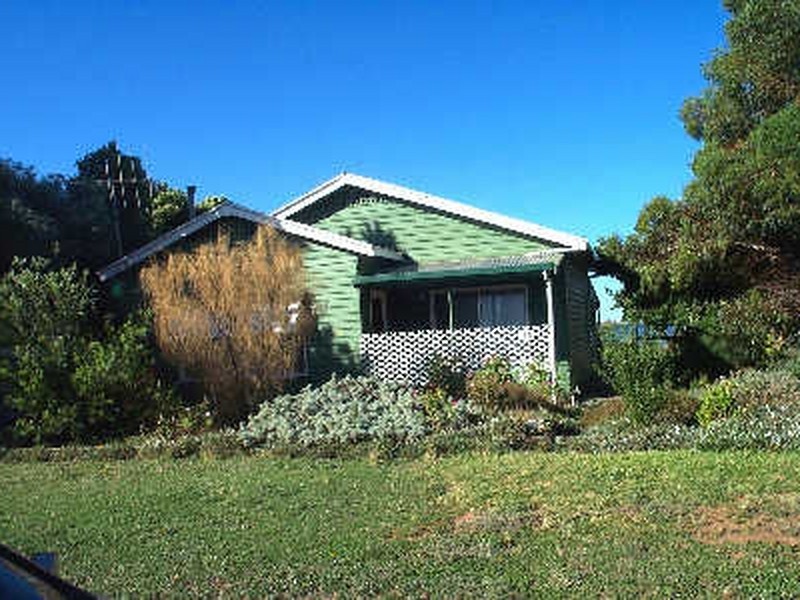 115 Murray Valley Highway, Lake Boga VIC 3584