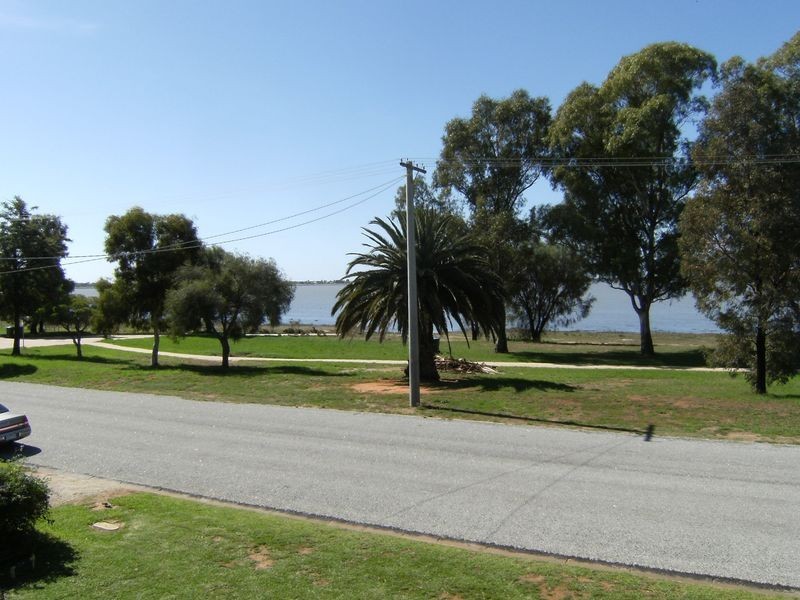 28 Jacaranda Crescent, Lake Boga VIC 3584