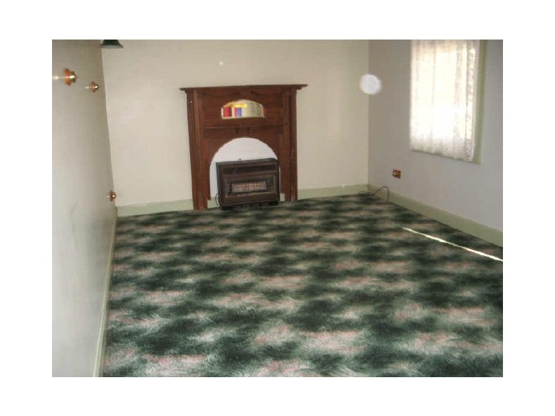 16 Dallas Street, Lake Boga VIC 3584