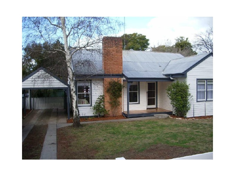 13 Marraboor Street, Swan Hill VIC 3585