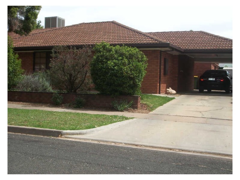 9 Cobham Avenue, Swan Hill VIC 3585