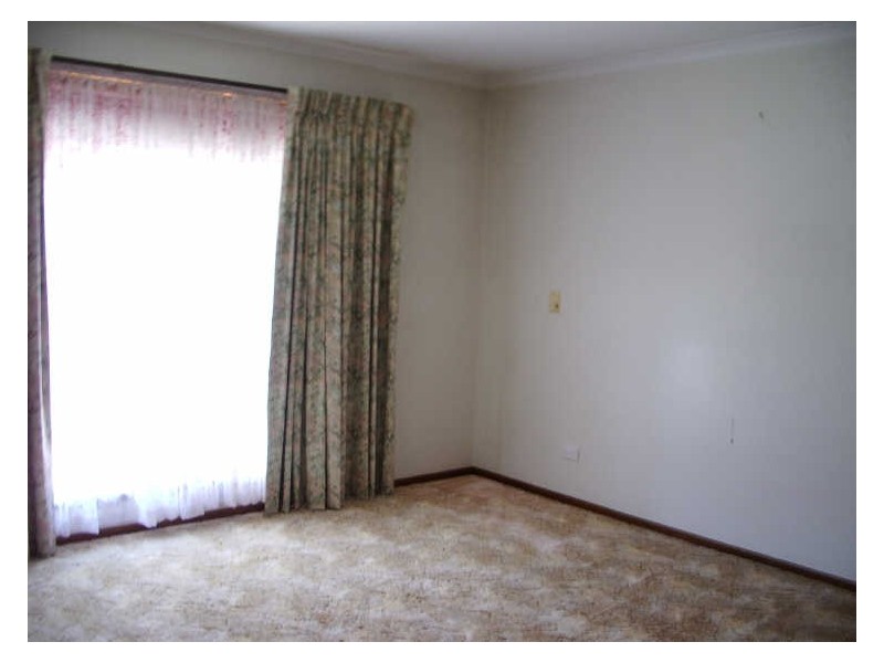 9 Cobham Avenue, Swan Hill VIC 3585