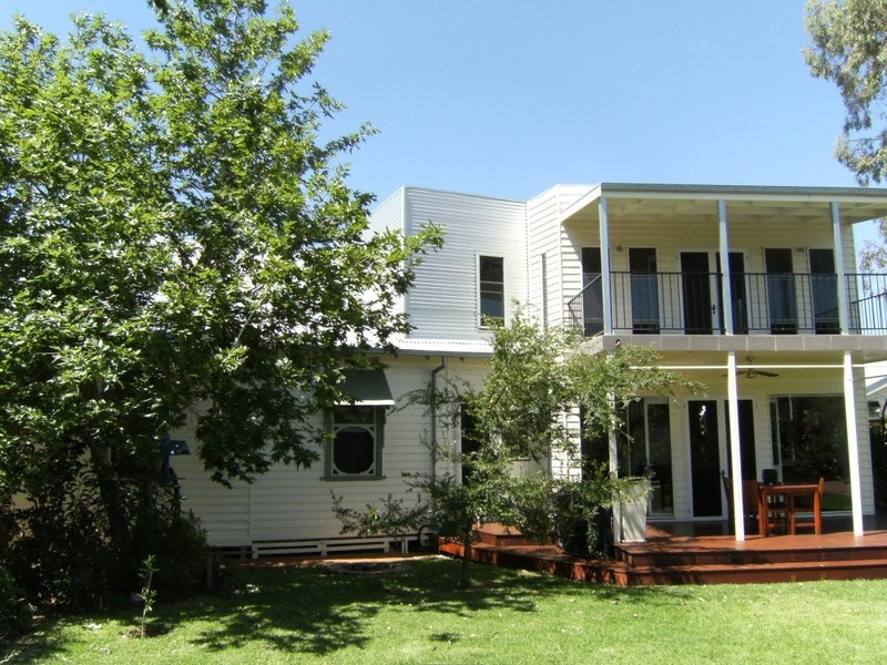 92 High Street, Swan Hill VIC 3585