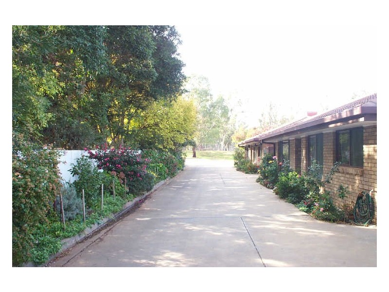 4/14 Milloo Street, Swan Hill VIC 3585