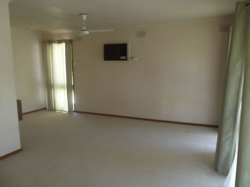 6 Livingston Court, Swan Hill VIC 3585