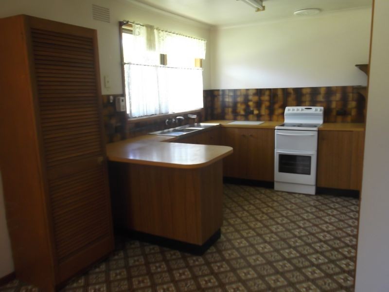 6 Livingston Court, Swan Hill VIC 3585