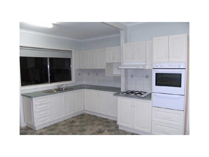 35 Marraboor Street, Swan Hill VIC 3585