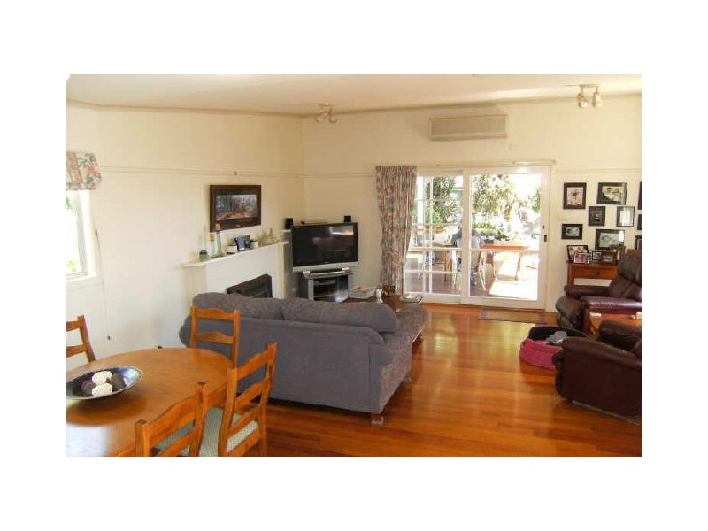 6 Chisholm Street, Swan Hill VIC 3585