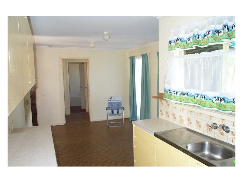 6 Storer Court, Swan Hill VIC 3585