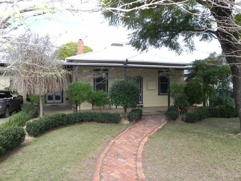 7 Kimberley Avenue, Swan Hill VIC 3585