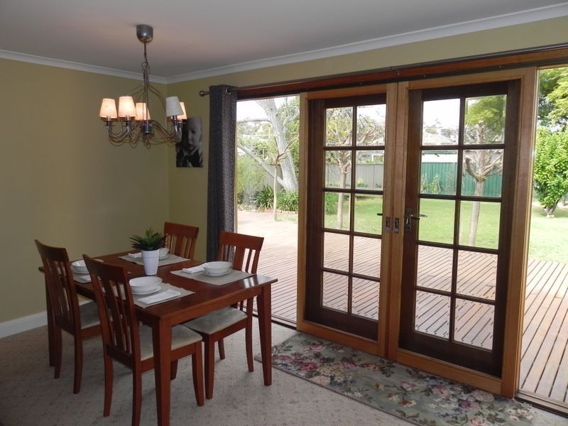 7 Kimberley Avenue, Swan Hill VIC 3585