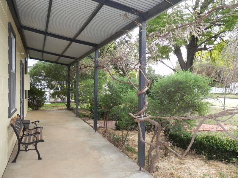 7 Kimberley Avenue, Swan Hill VIC 3585