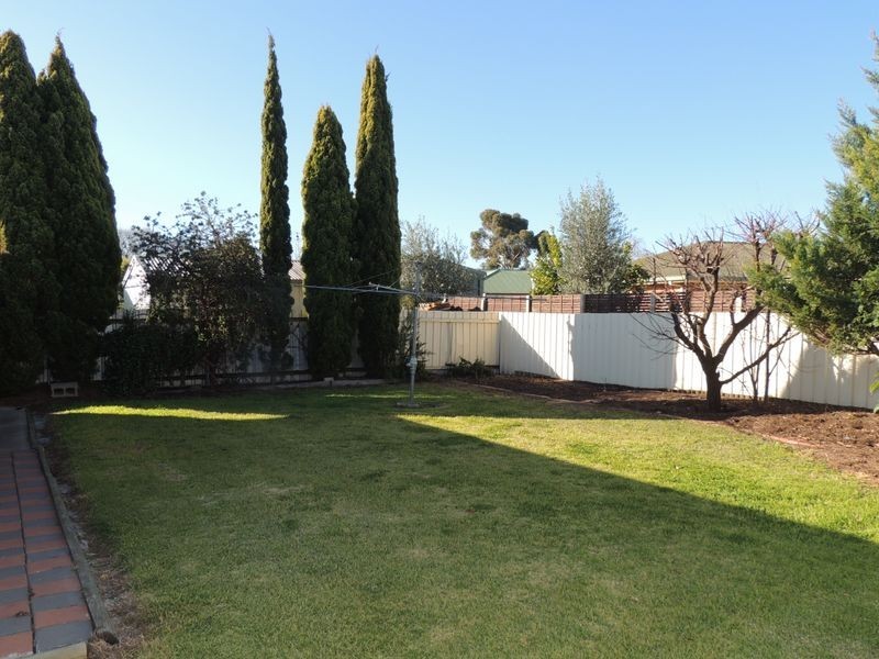 10 Wilkins Grove, Swan Hill VIC 3585