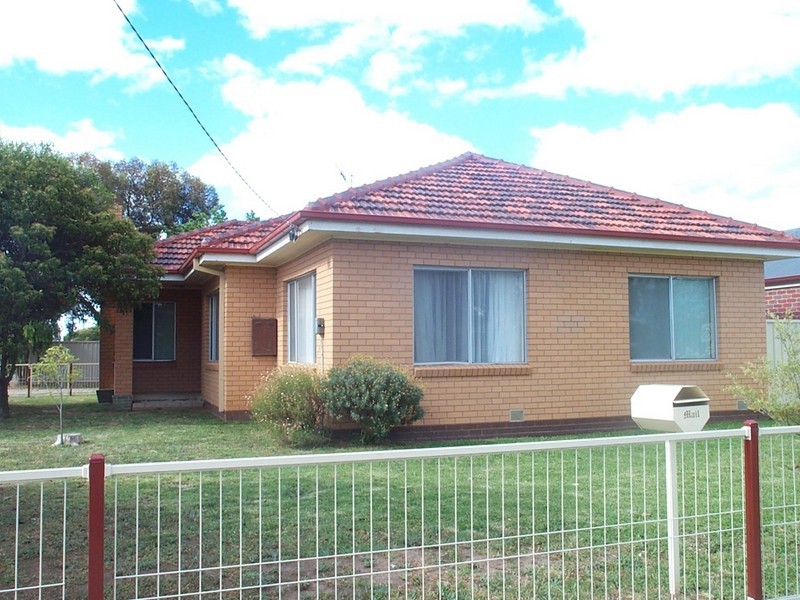 112 Gray Street, Swan Hill VIC 3585