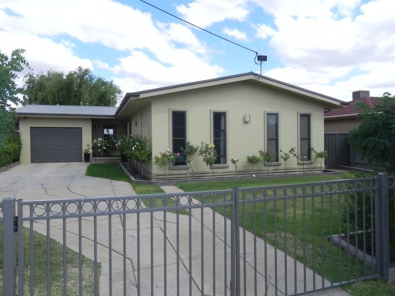 65 Rutherford Street, Swan Hill VIC 3585