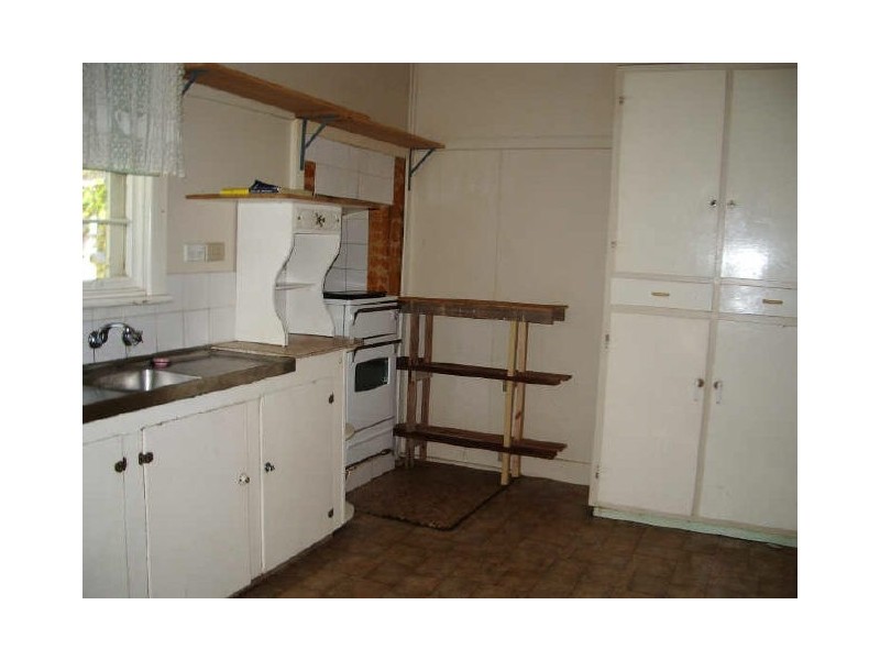 4 Chisholm Street, Swan Hill VIC 3585