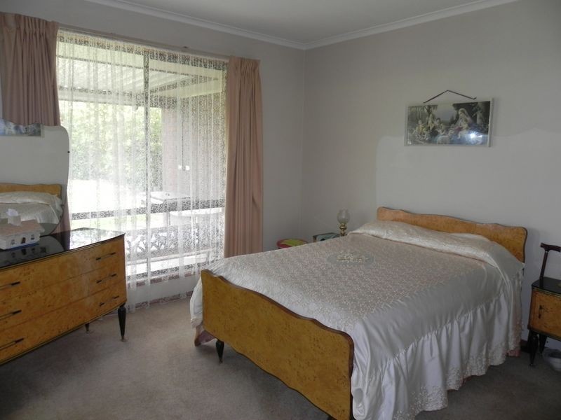 7 Murray Street, Lake Boga VIC 3584