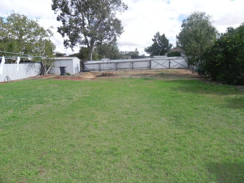 7 Murray Street, Lake Boga VIC 3584