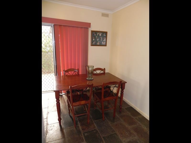 19 Holloway Grove, Swan Hill VIC 3585