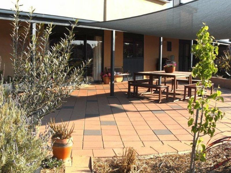 7 Kennon Court, Swan Hill VIC 3585