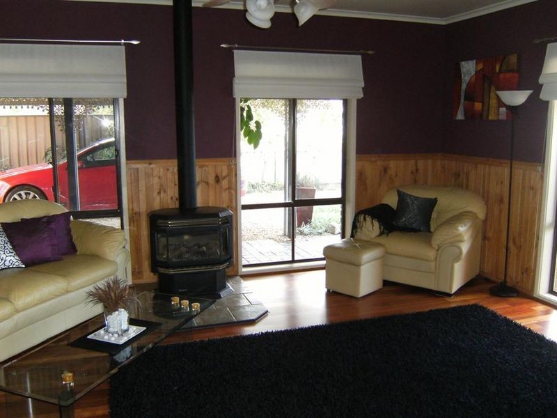 137 Lakeside Drive, Lake Boga VIC 3584