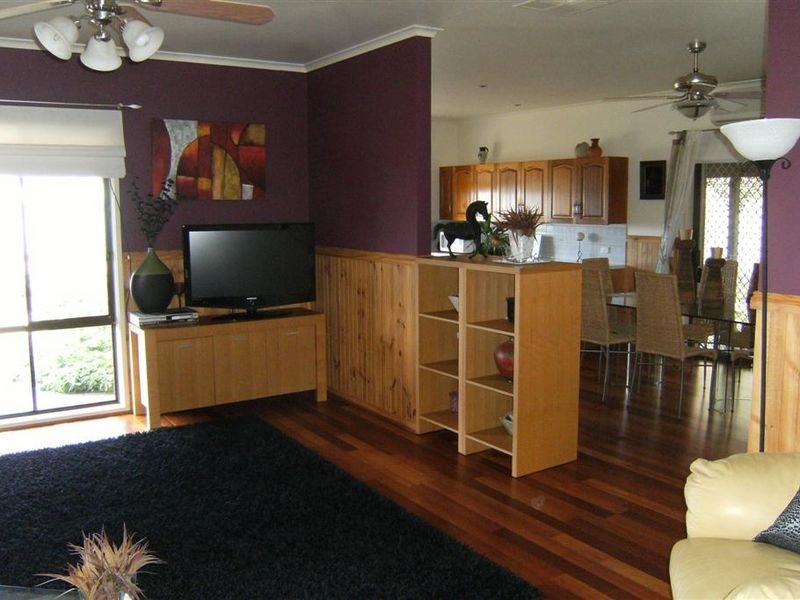 137 Lakeside Drive, Lake Boga VIC 3584