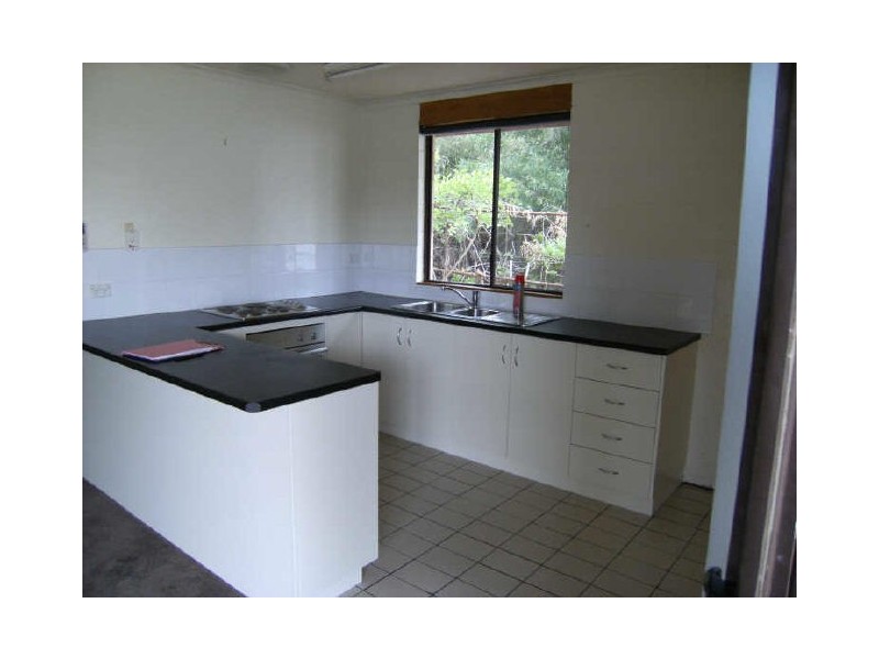 77 Murray Valley Highway, Lake Boga VIC 3584