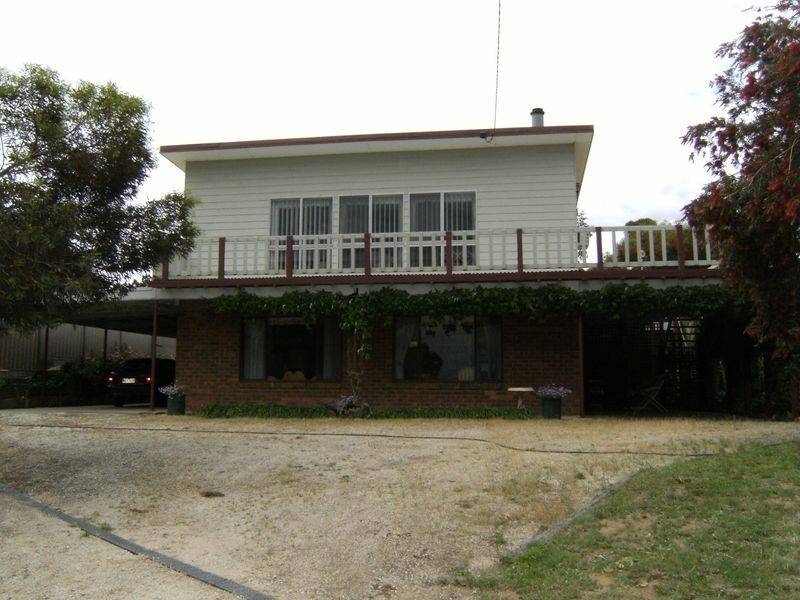 391 Lakeside Drive, Lake Boga VIC 3584