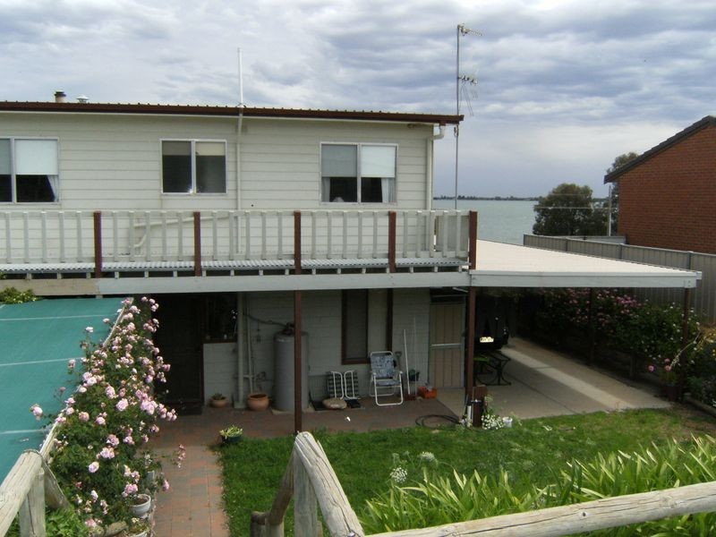 391 Lakeside Drive, Lake Boga VIC 3584