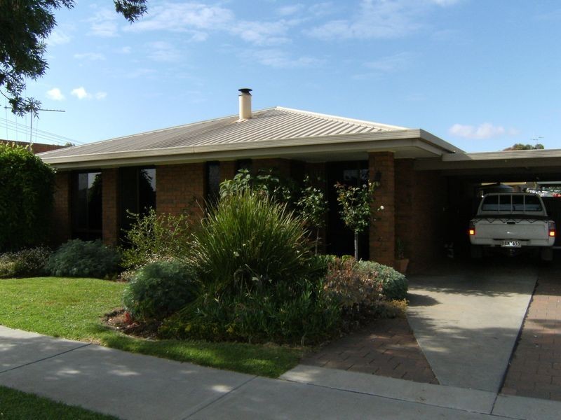 2 Logan Street, Swan Hill VIC 3585