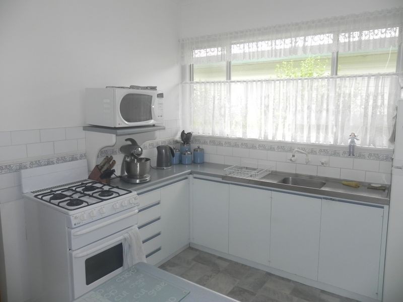 4 Dunstone Street, Swan Hill VIC 3585