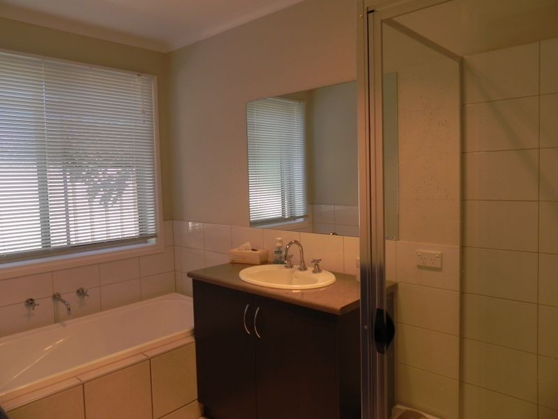 14 Boobialla Drive, Swan Hill VIC 3585