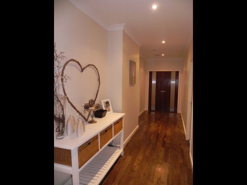 2 Melis Court, Swan Hill VIC 3585